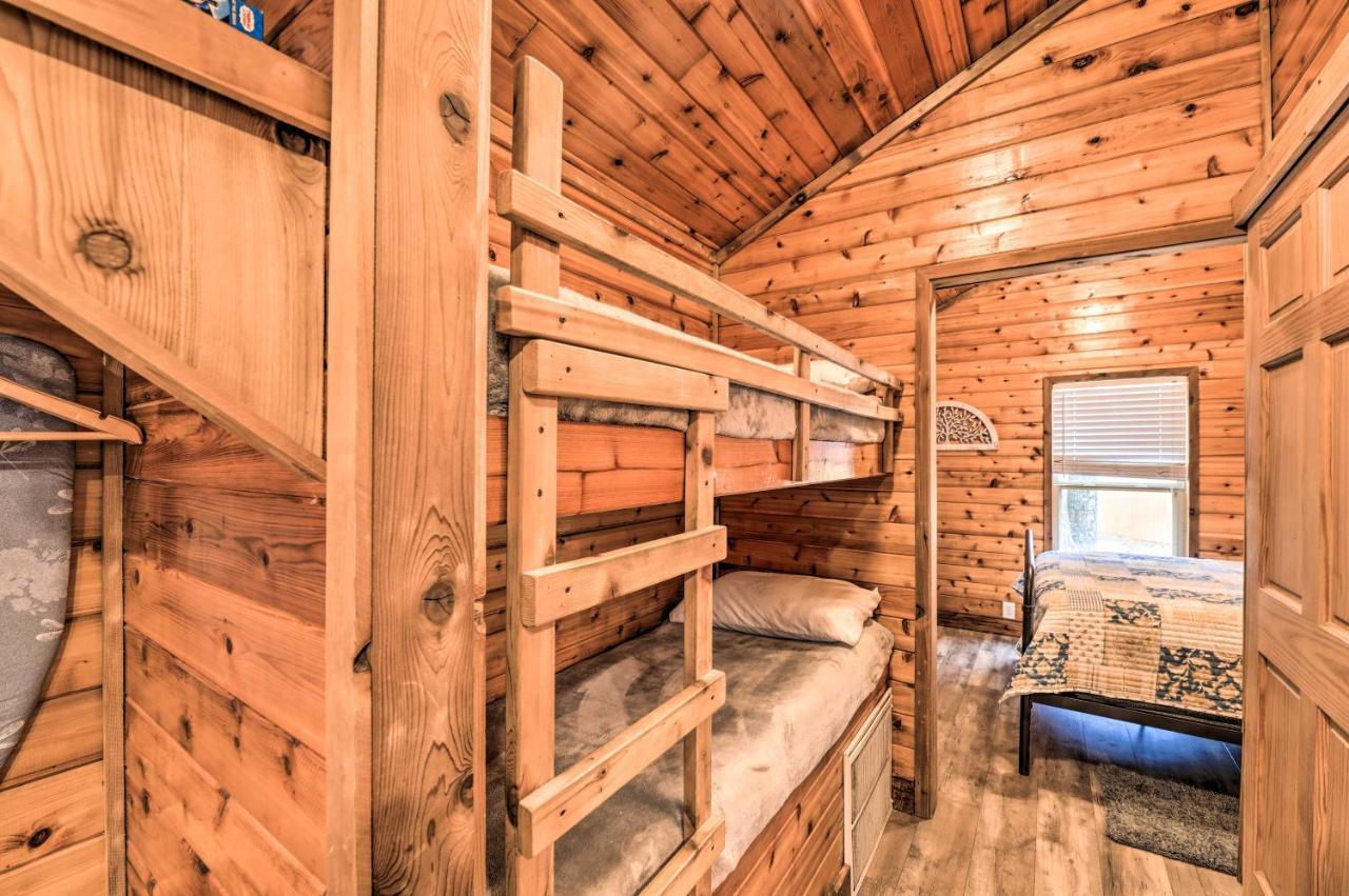 Charming New Bern Log Cabin - Pets Welcome! מראה חיצוני תמונה